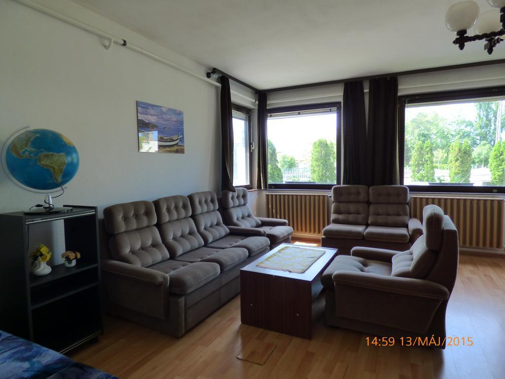 Fabian Apartman-Haz Szántód 객실 사진